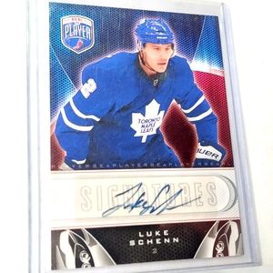 Luke Schenn BAP Be A Player Signatures 2nd Year Card 2009/10 Toronto Maple Leafs